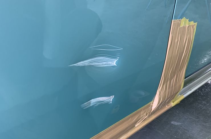 凹みはそんなに大きくないですが、